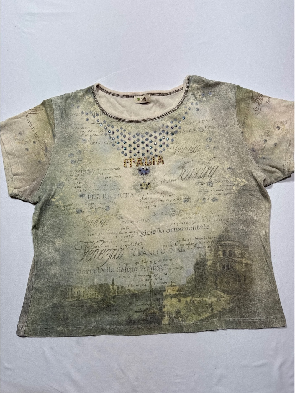 Vintage Italia Bling Tee - X-Large, Where Fashion Meets Fun!